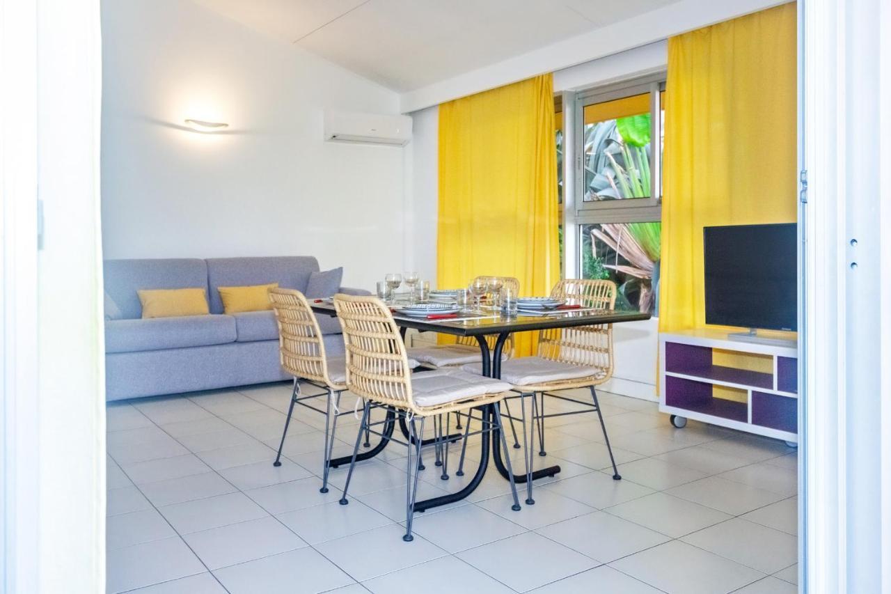 Cuty - Bel Et Spacieux Apt Avec Magnifique Vue Mer Et Piscine Saint Gilles Les Bains Eksteriør billede